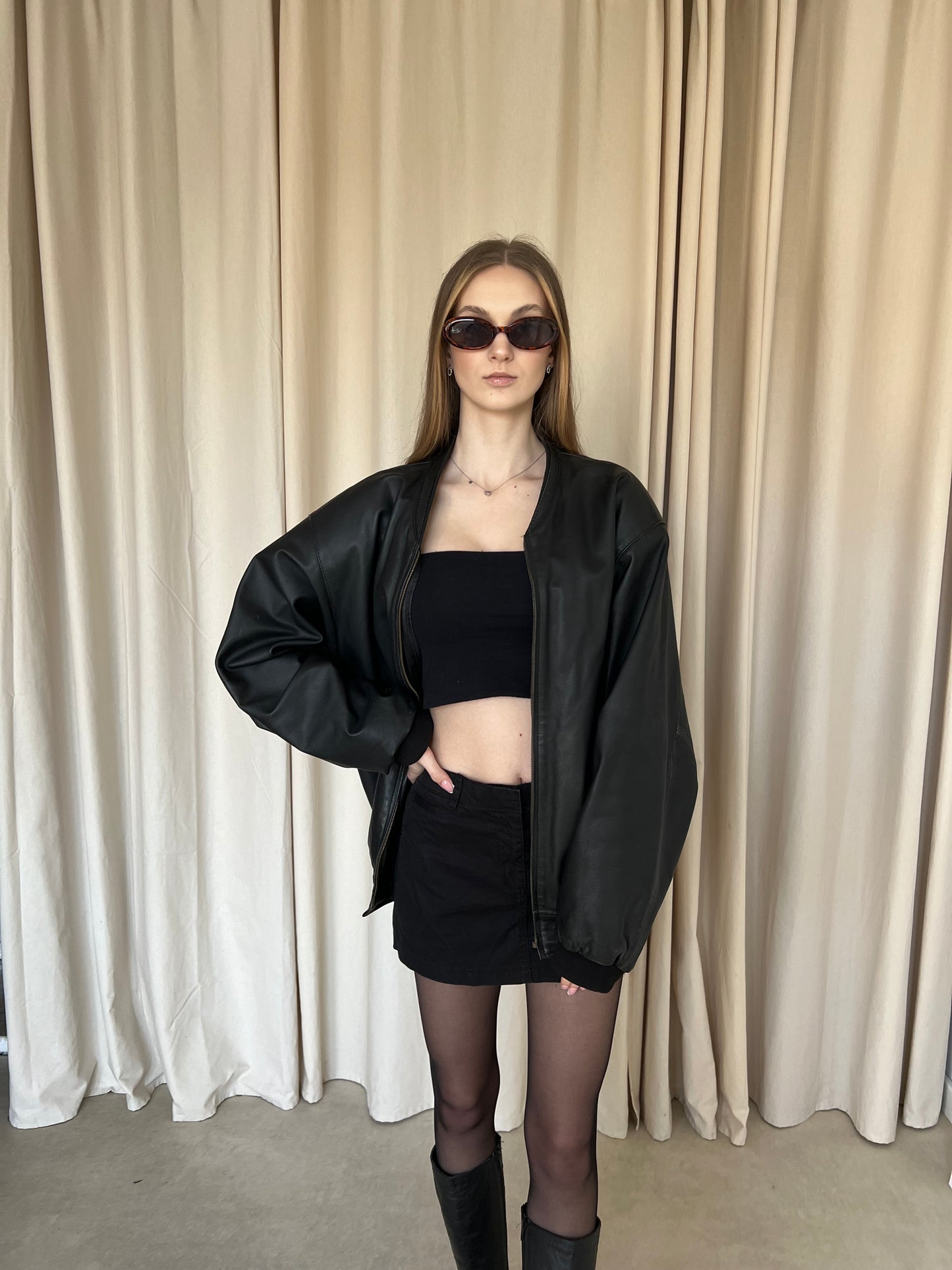Bomber jacket made of genuine leather