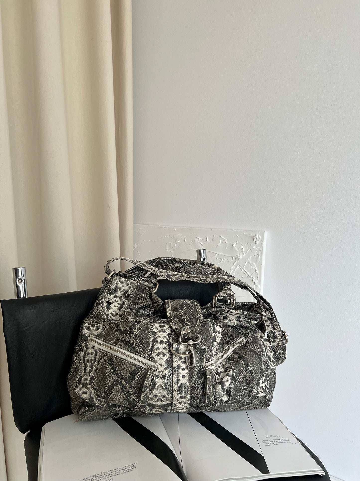Snake pattern bag
