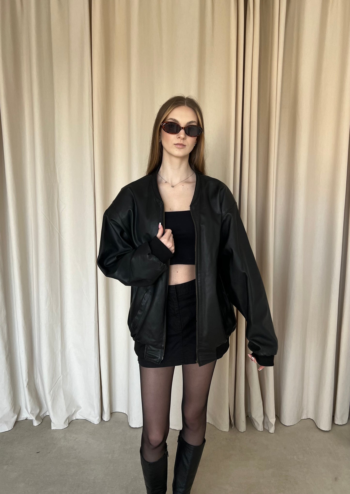 Bomber jacket made of genuine leather