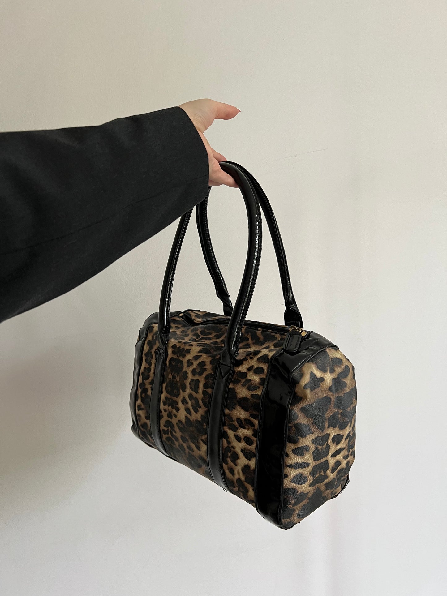 Leopard print bag