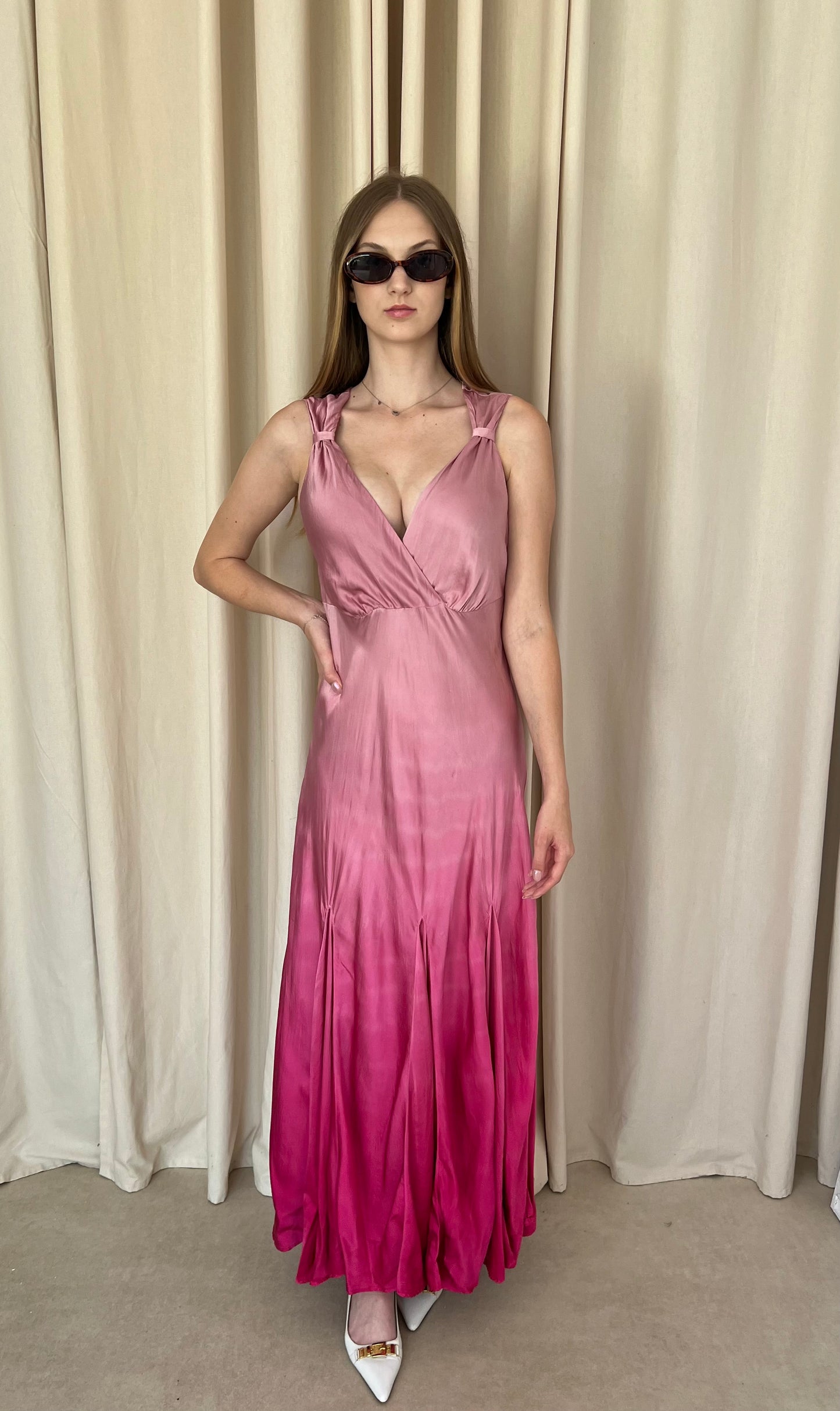 Silk dress with a belt
