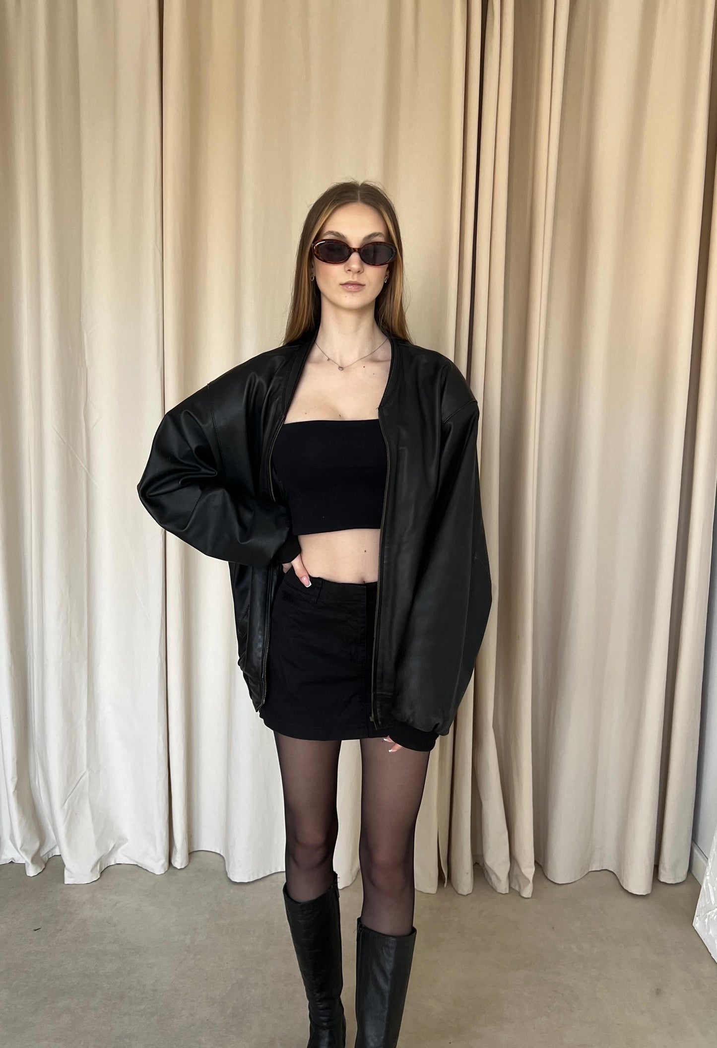 Bomber jacket made of genuine leather