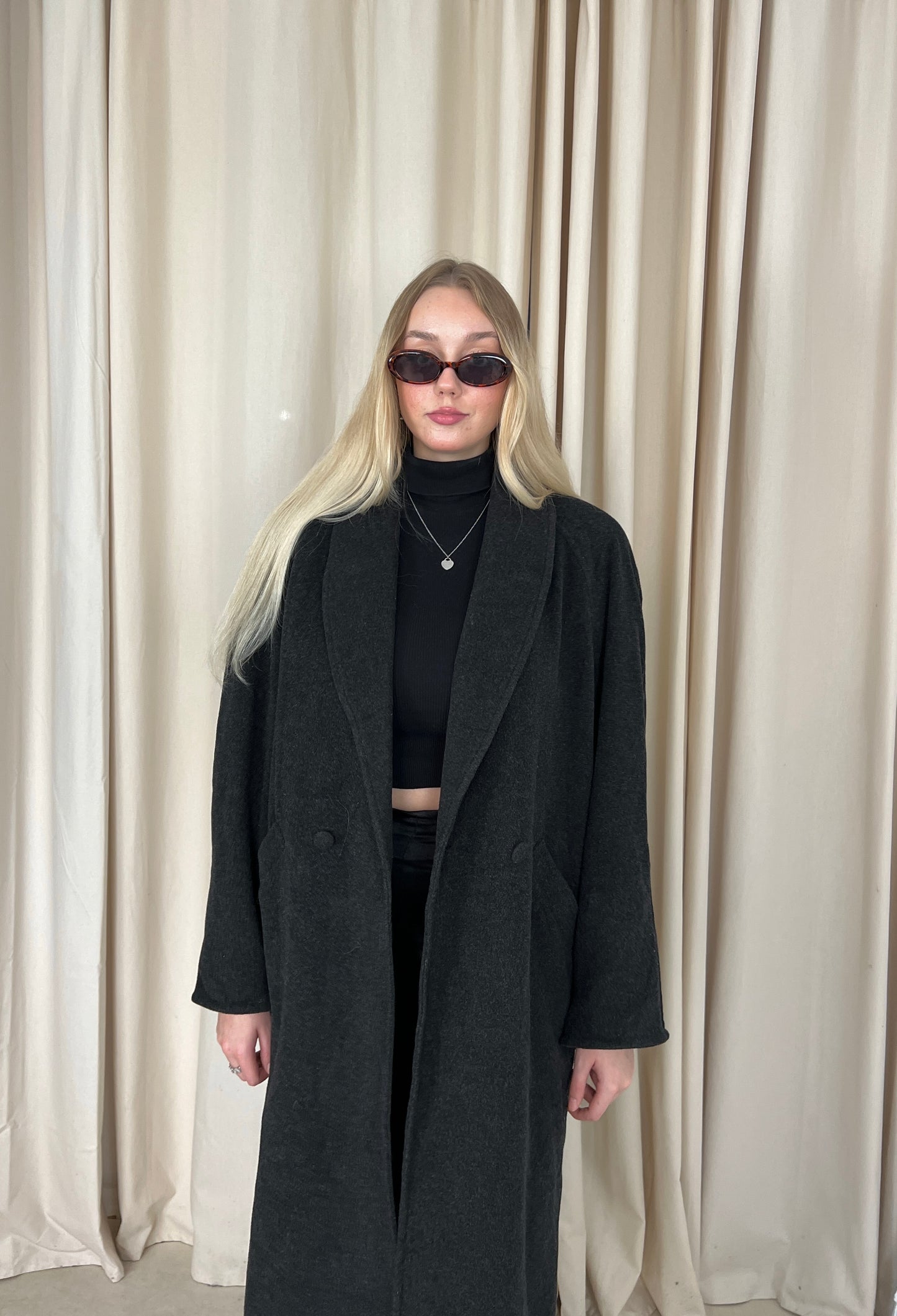 Gray coat 80% wool