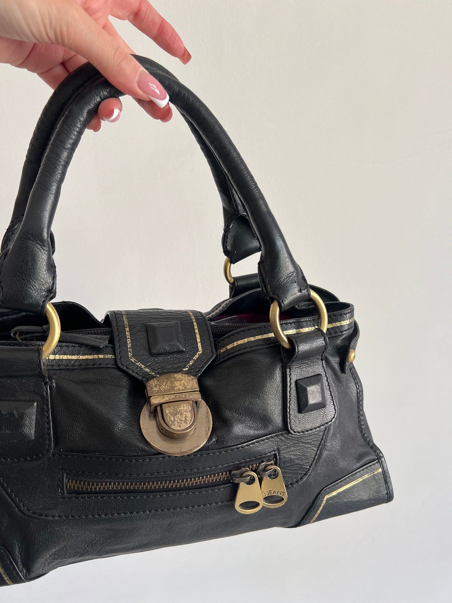 Natural leather bag