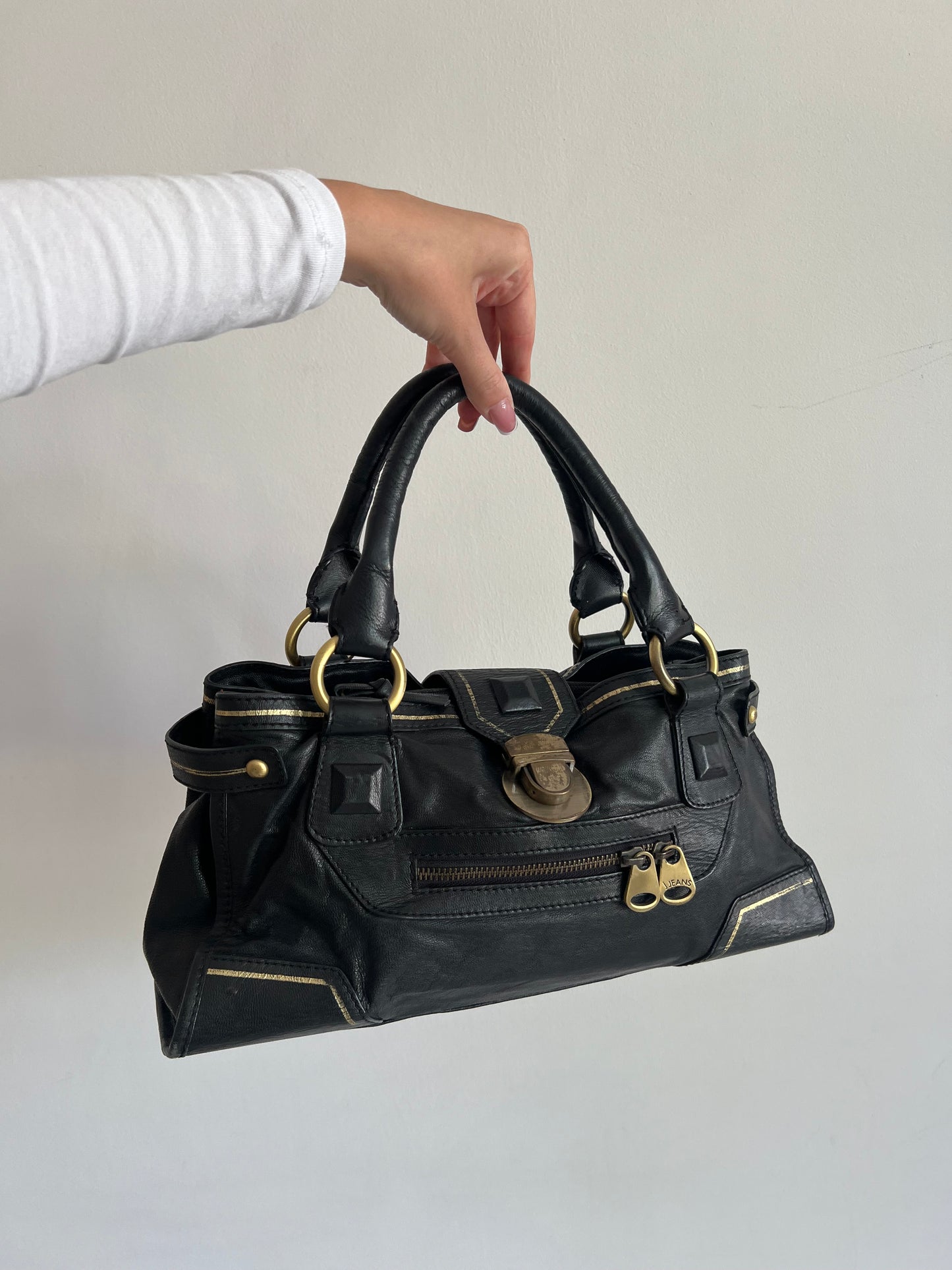 Natural leather bag