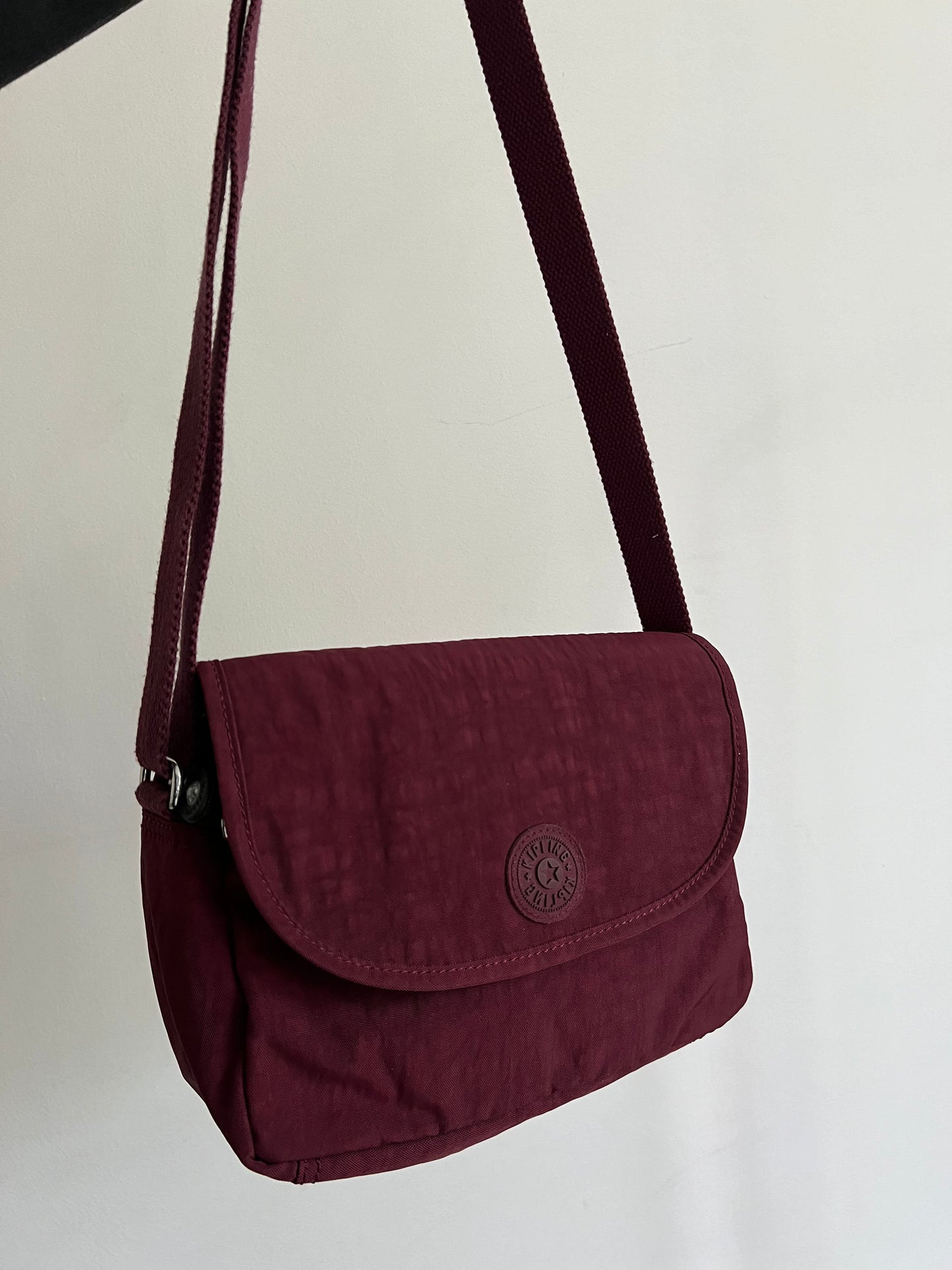 Bordowo fioletowa torba