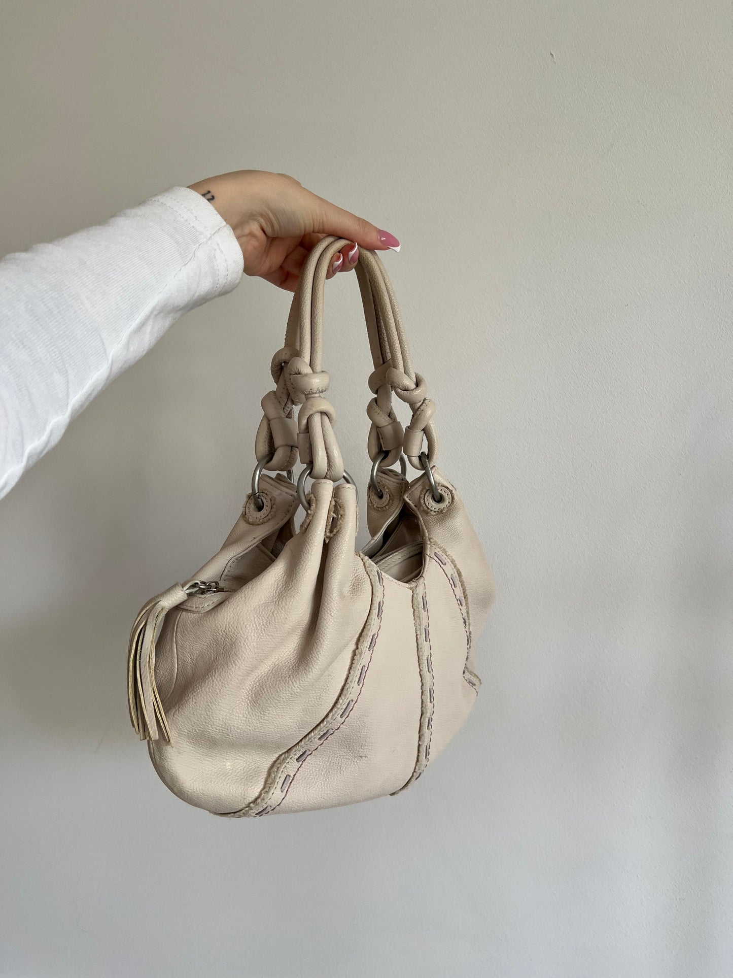 Light bag made of natural leather