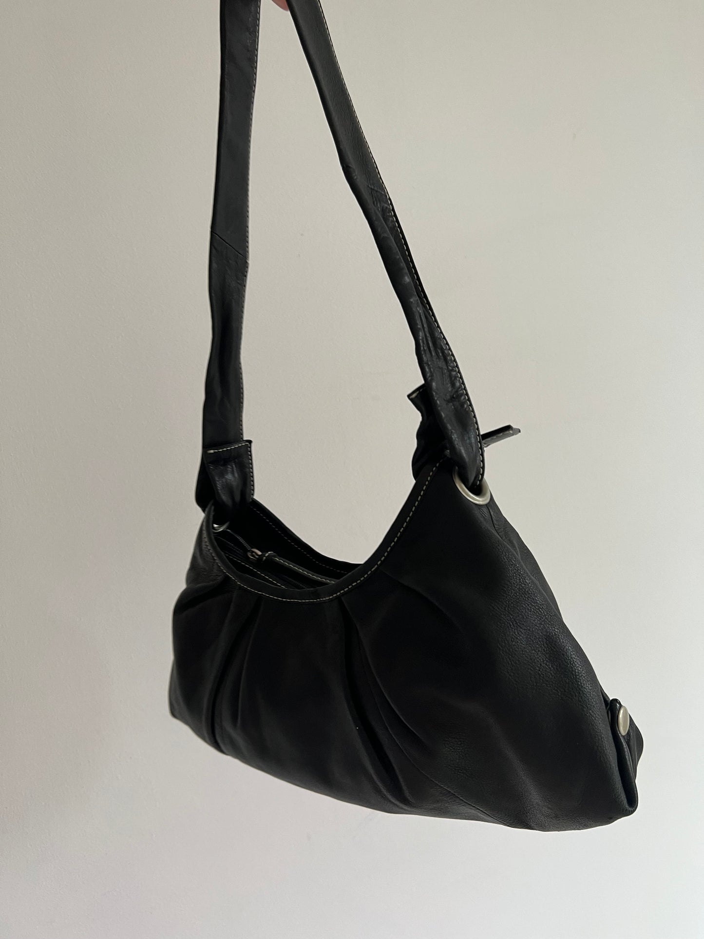 Natural leather bag