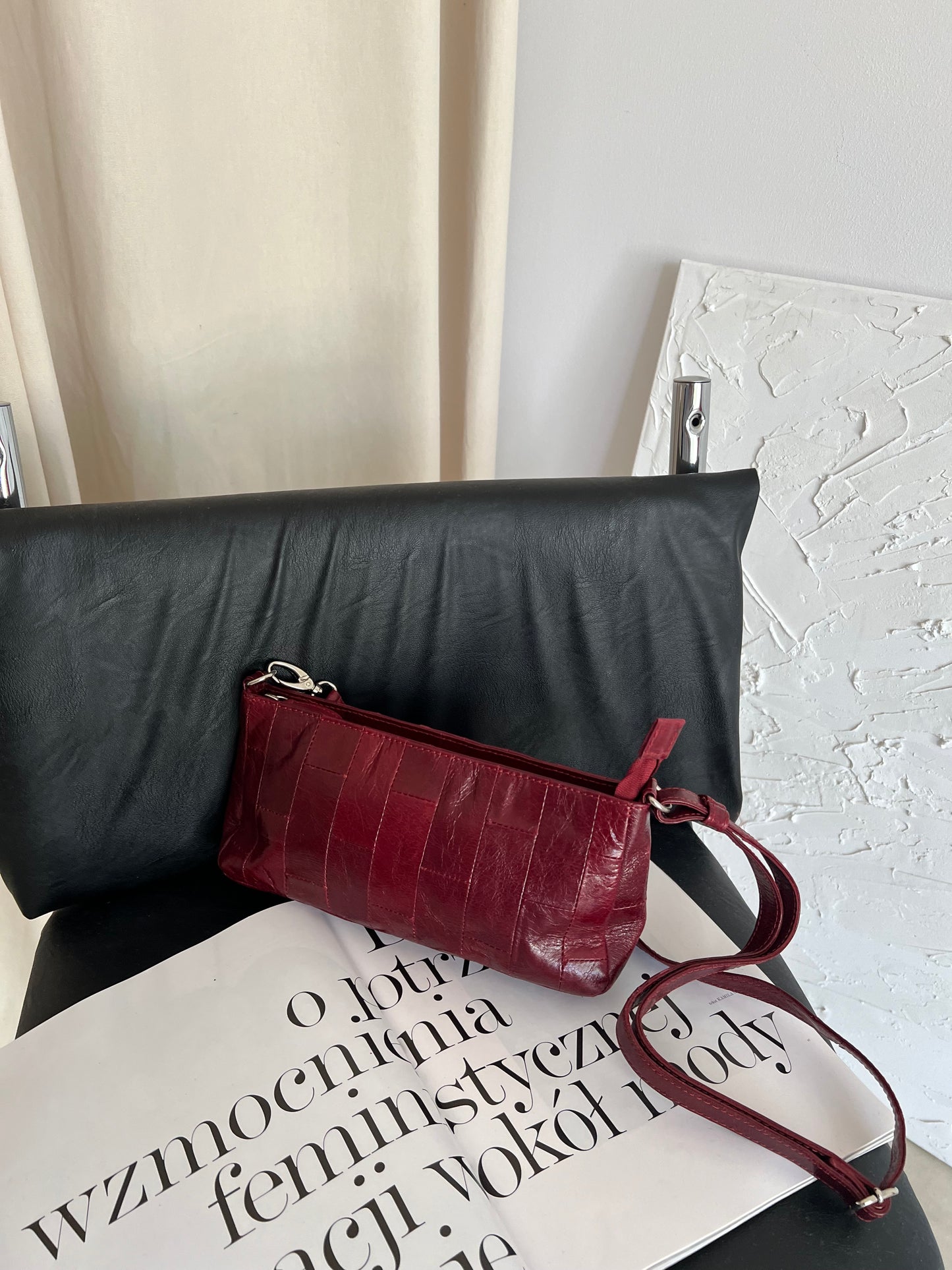 Bordowa torba crossbody