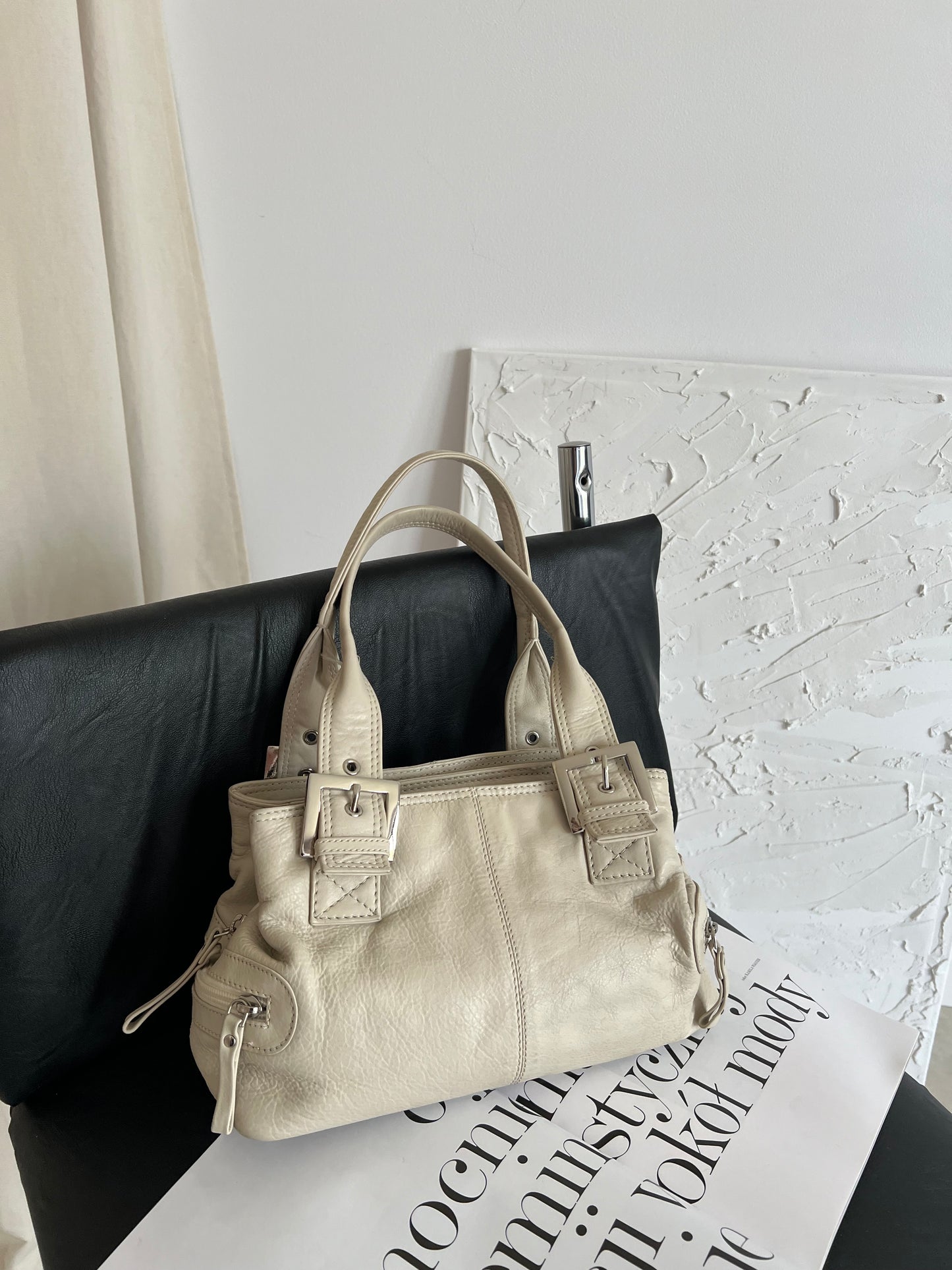 Natural leather bag