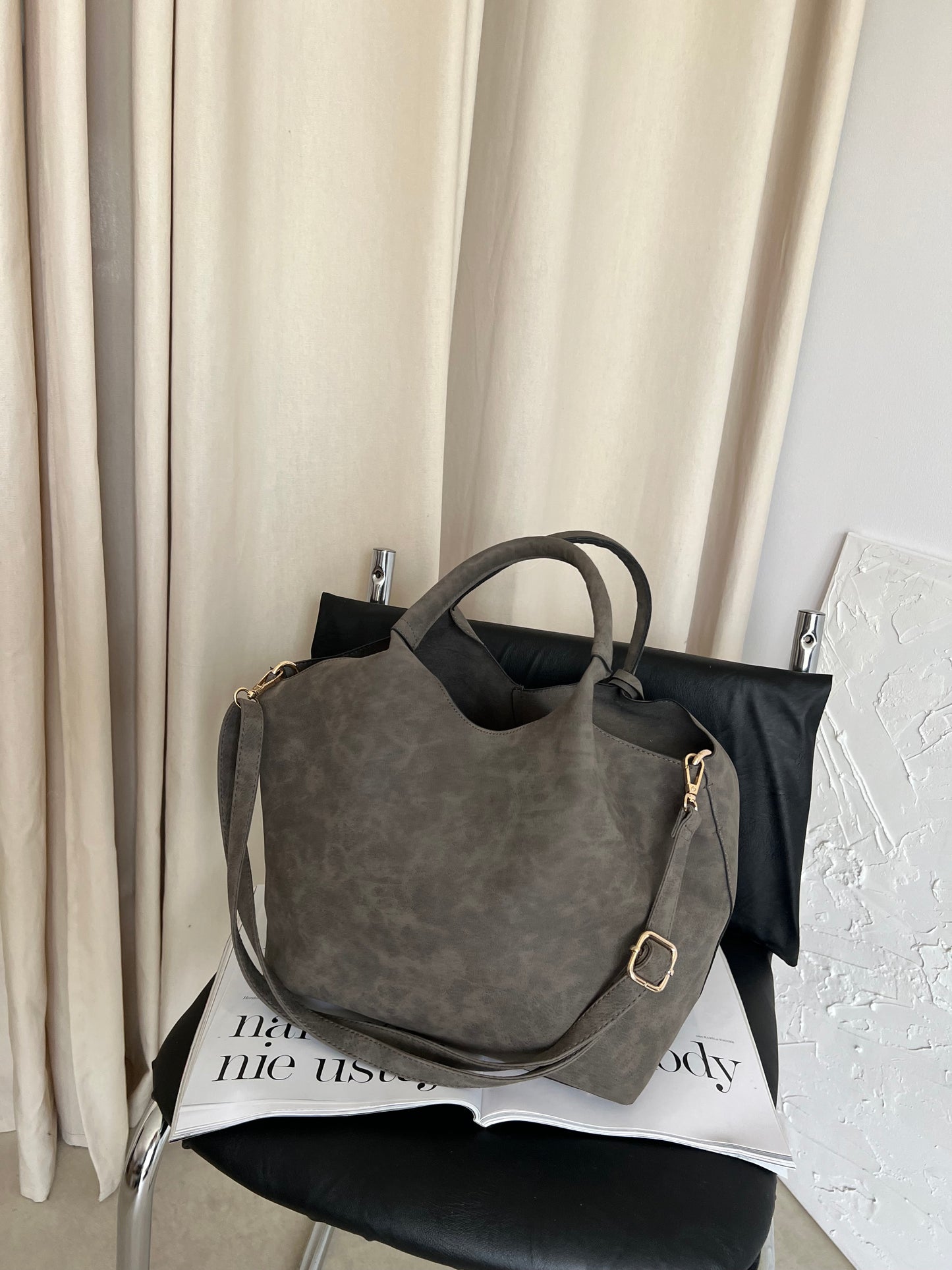 Gray roomy bag