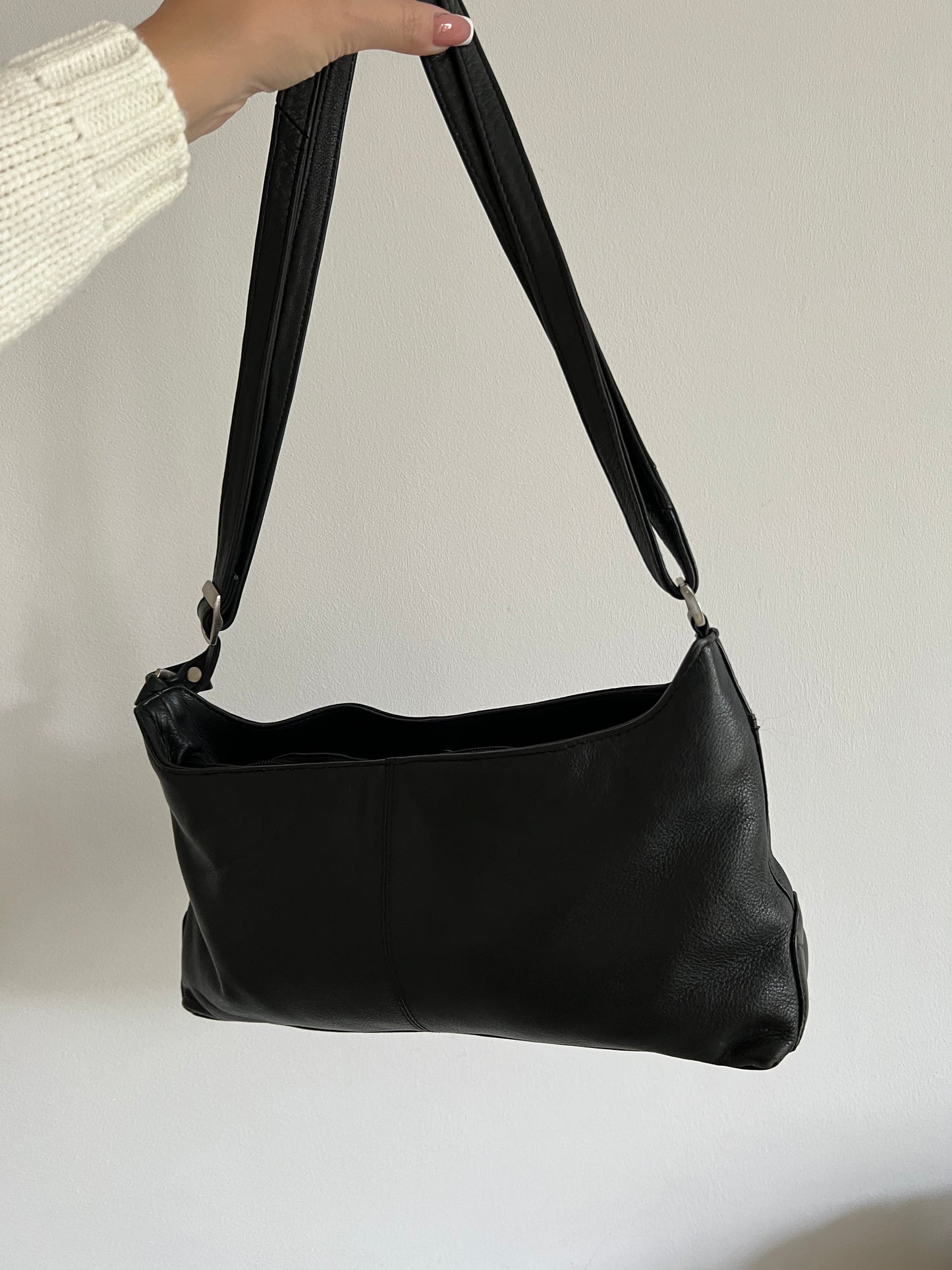 Natural leather bag
