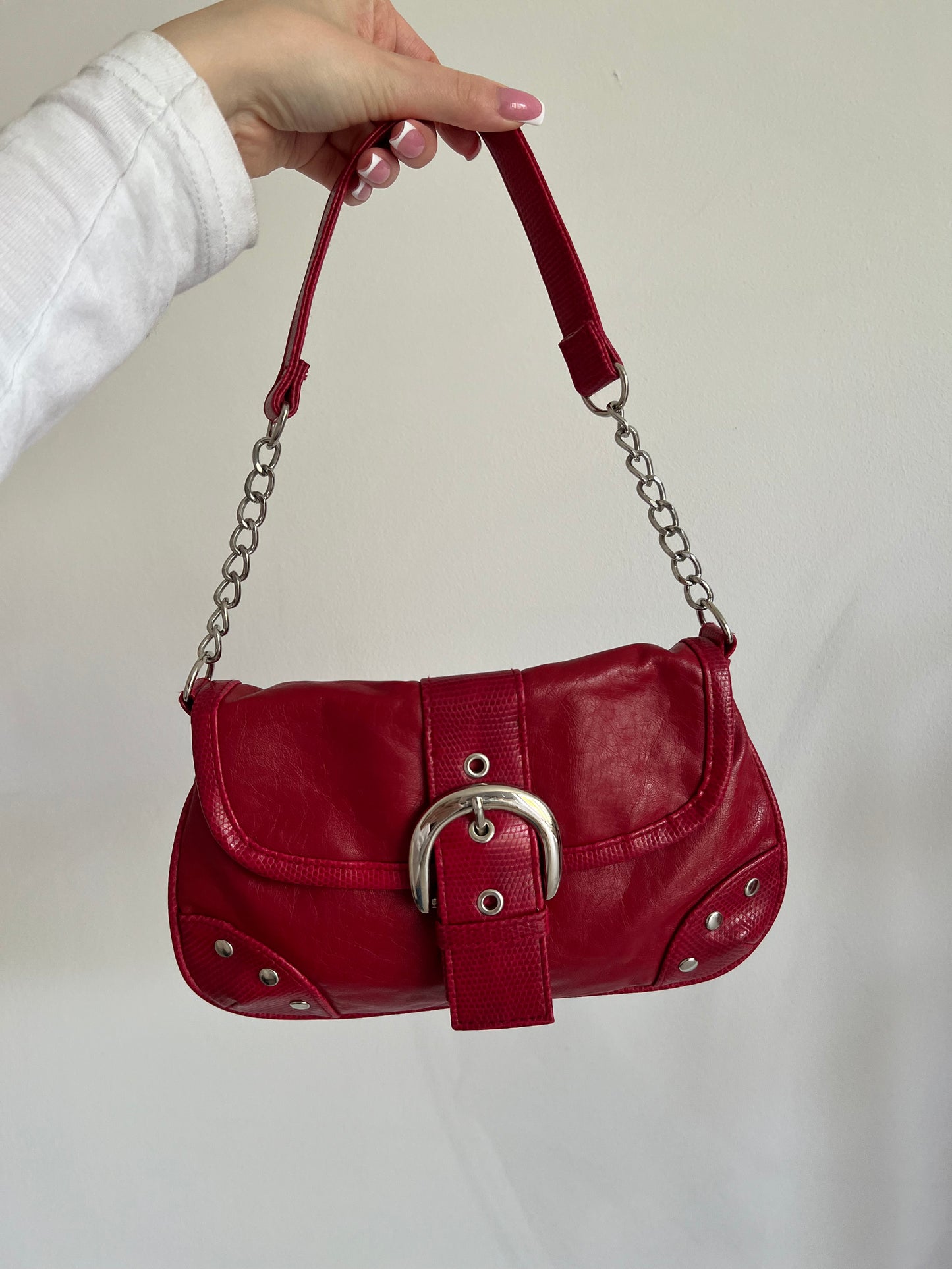 Red shoulder bag