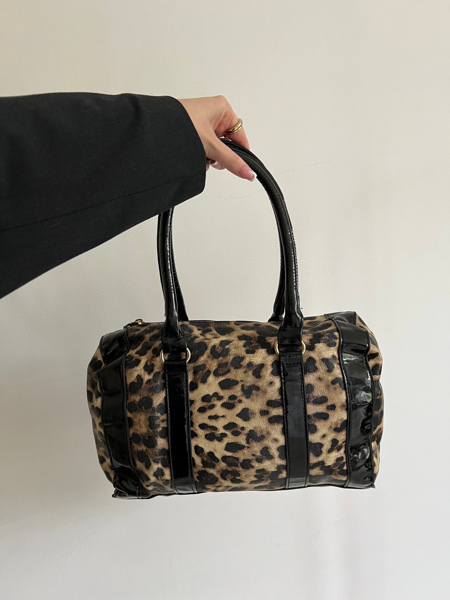 Leopard print bag