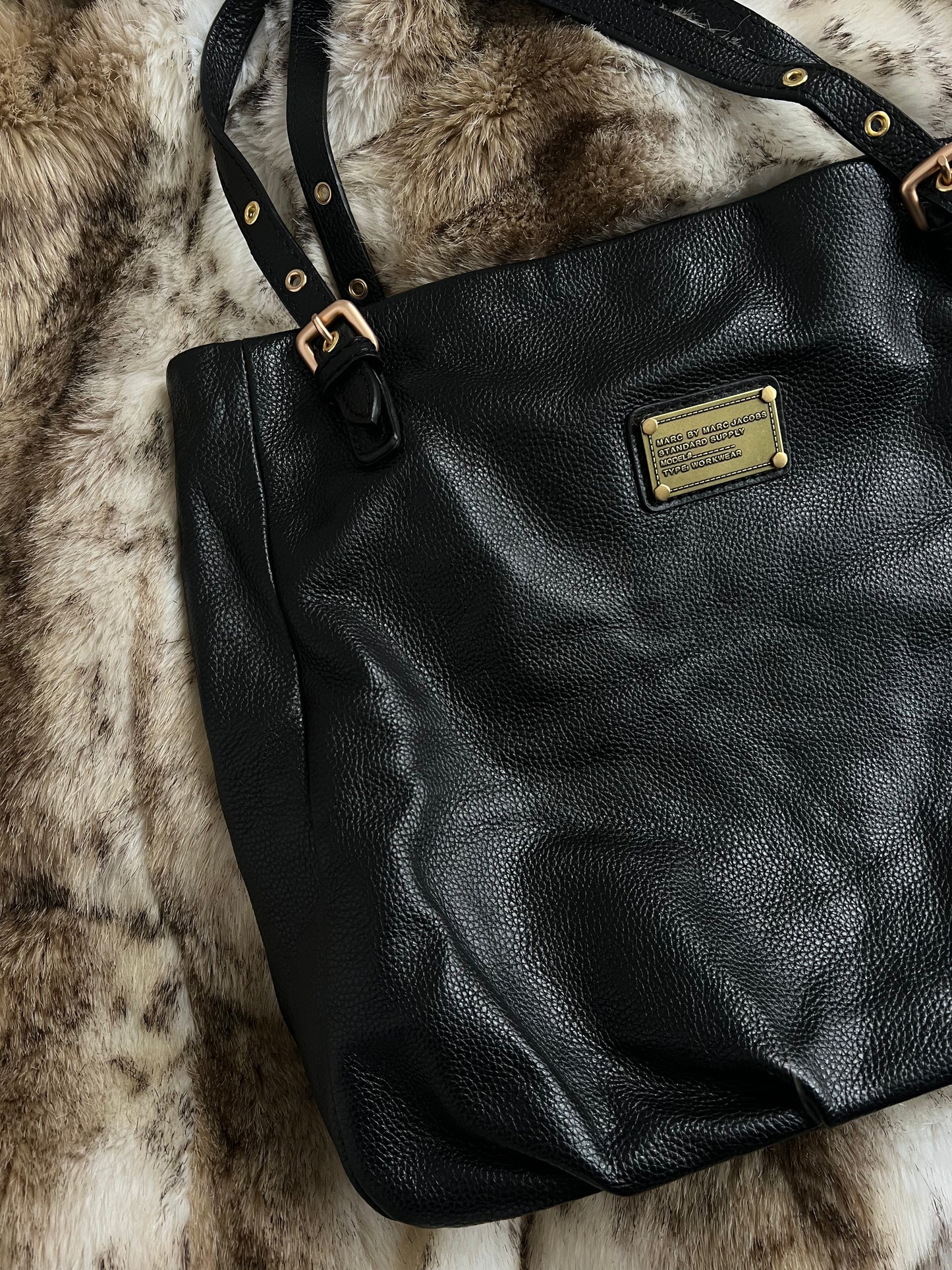 Natural leather bag