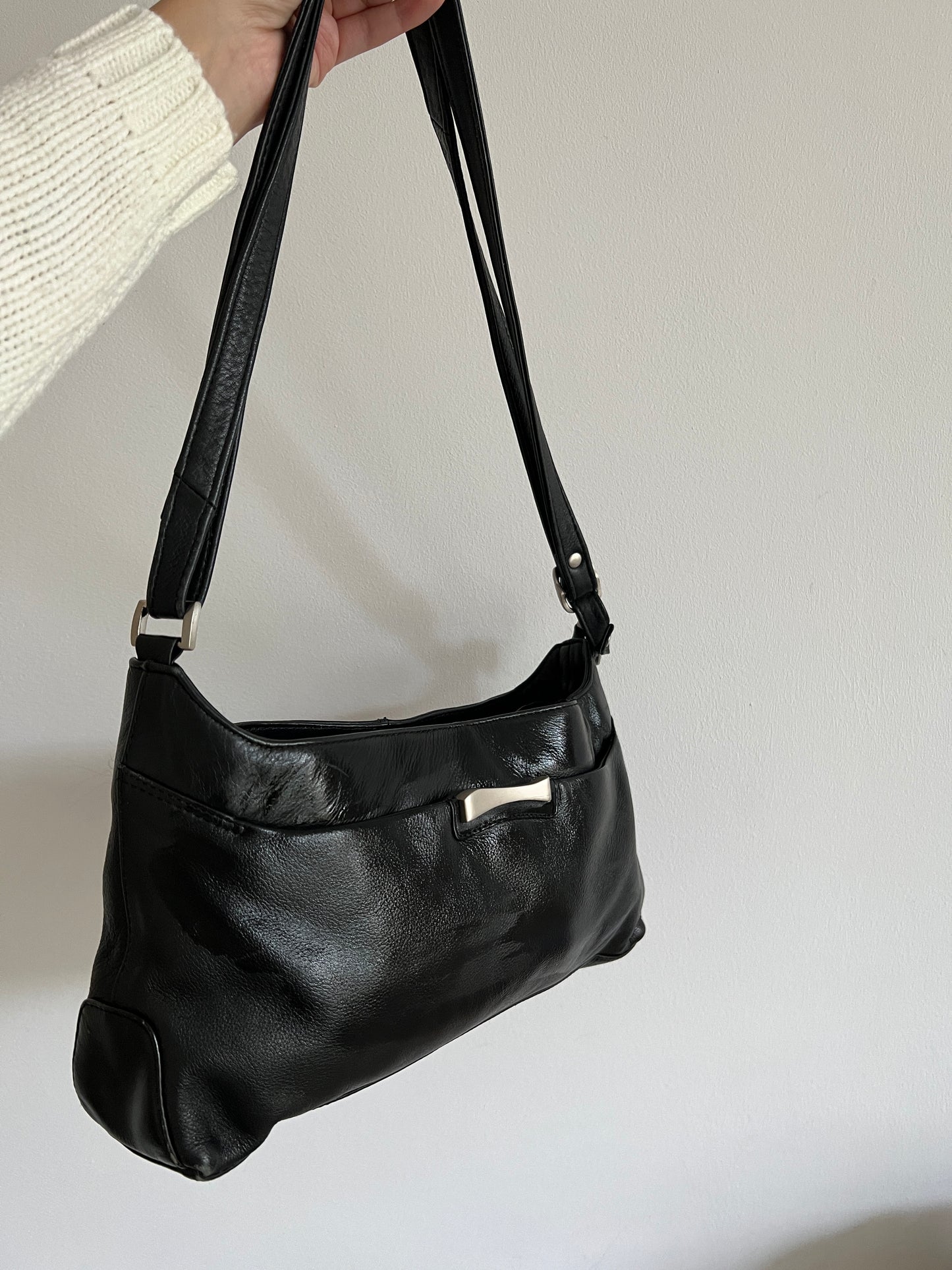 Natural leather bag