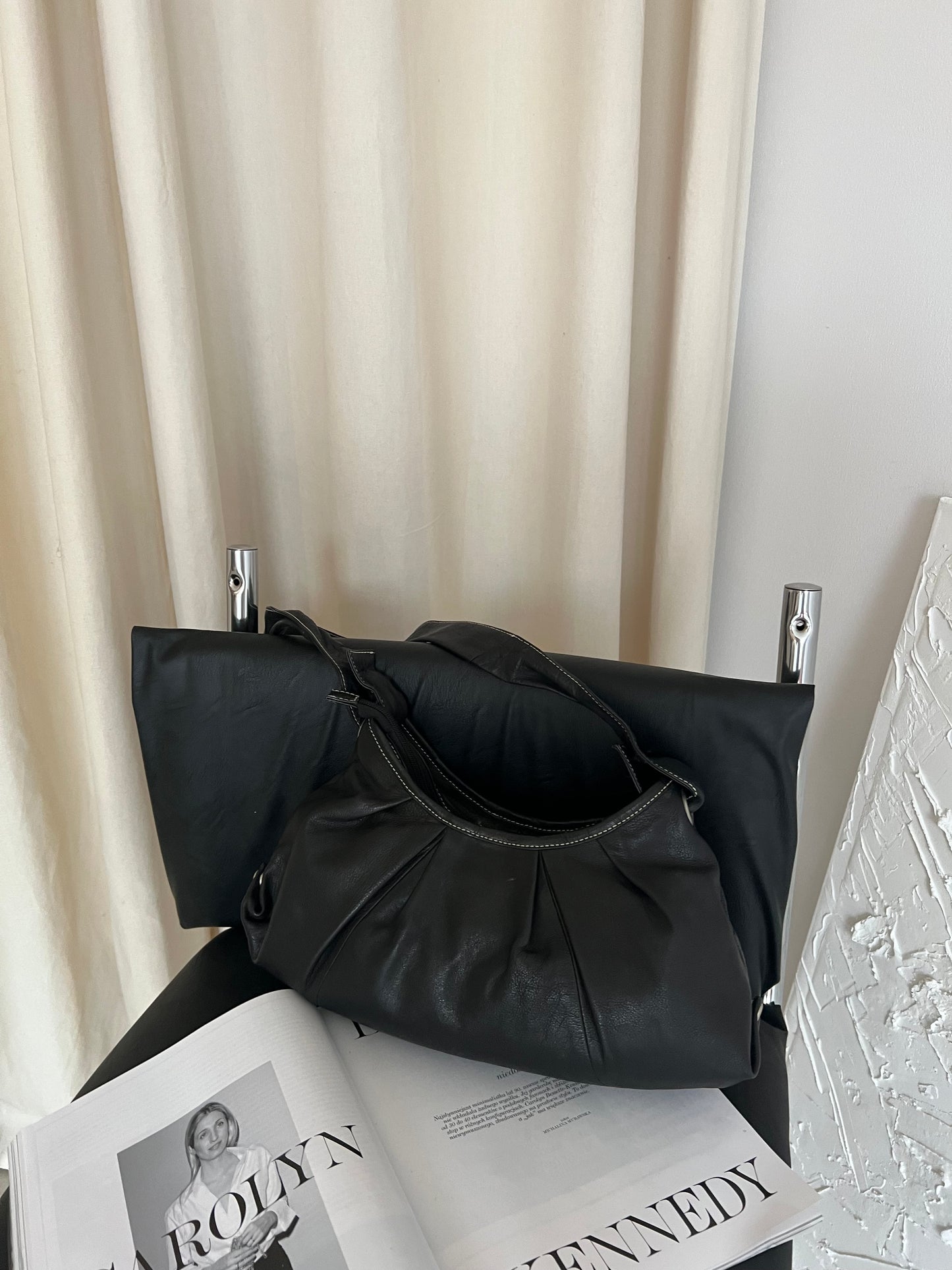 Natural leather bag