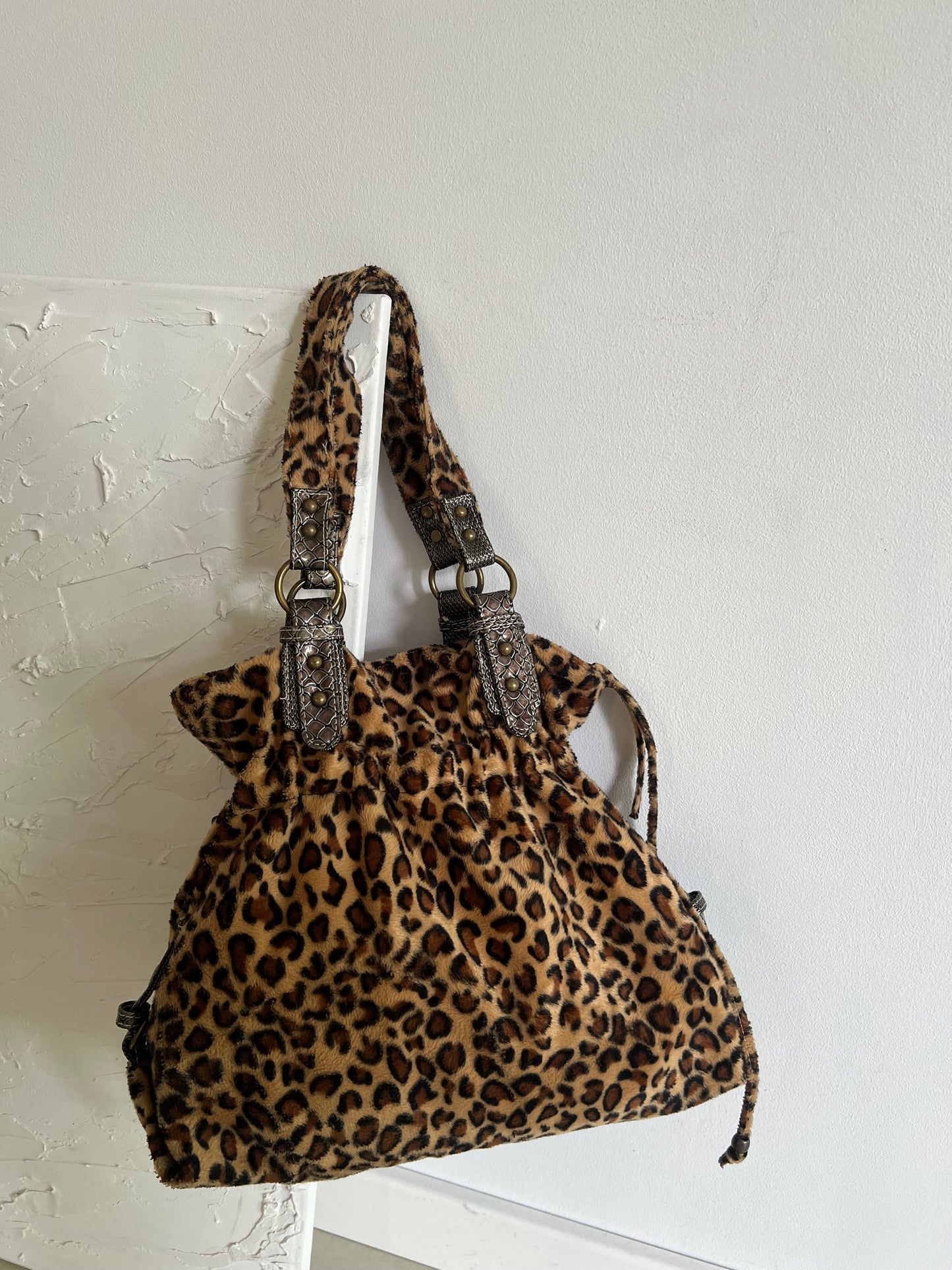 Leopard print bag
