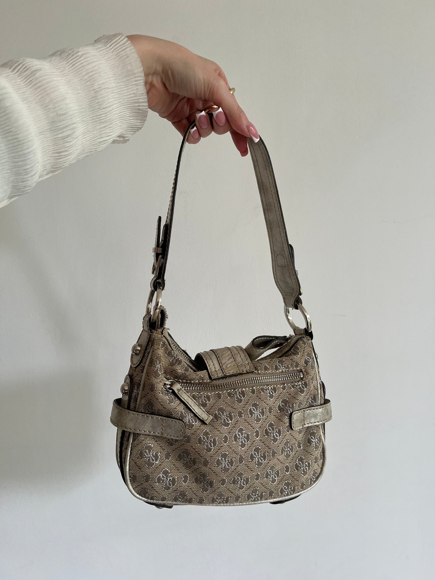 Mini beżowa torebka vintage GUESS