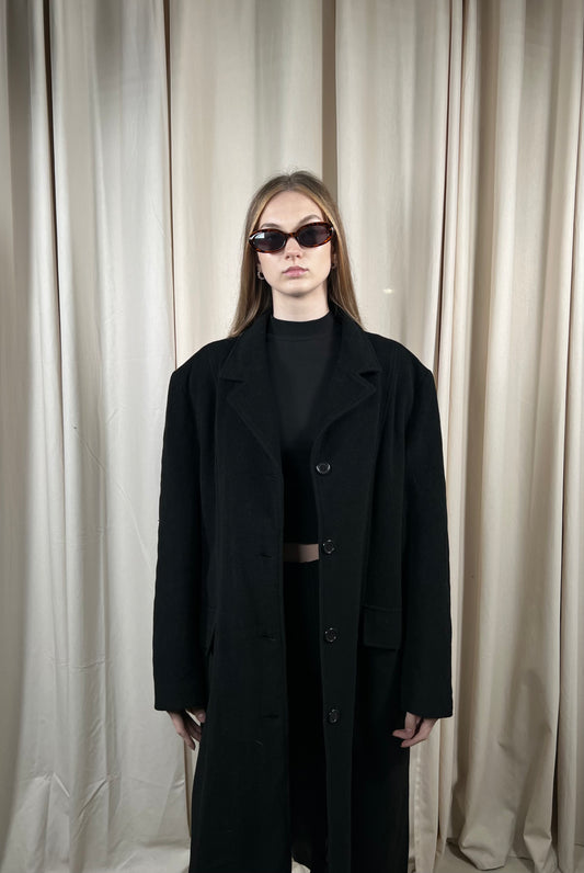 Wełniany 80% czarny płaszcz
